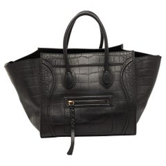 Celine Phantom-Gepäcktasche aus schwarzem Leder mit Krokodillederprägung