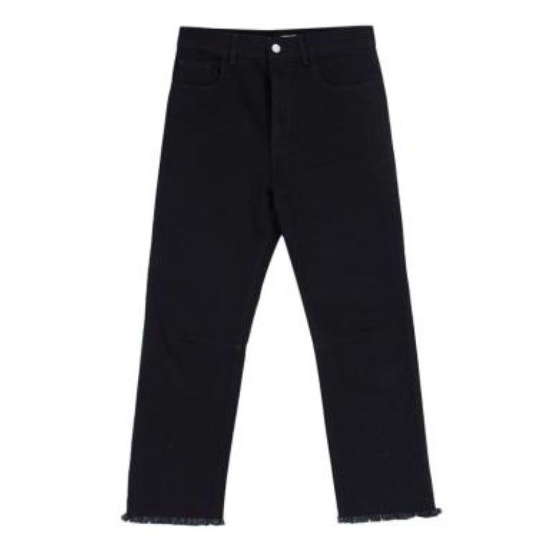 Celine Black Denim Freyed Hem Straight Leg Jeans

- Straight leg cut
- High waisted
- 5 Pockets
- Concealed button closure 
- Frayed edges 

Materials 
100% Cotton 

Made in Italy 
Wash inside out 

PLEASE NOTE, THESE ITEMS ARE PRE-OWNED AND MAY