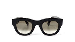 Celine Wayfarer CL40195 Sonnenbrille mit getönten Gläsern, schwarz und goldfarben
