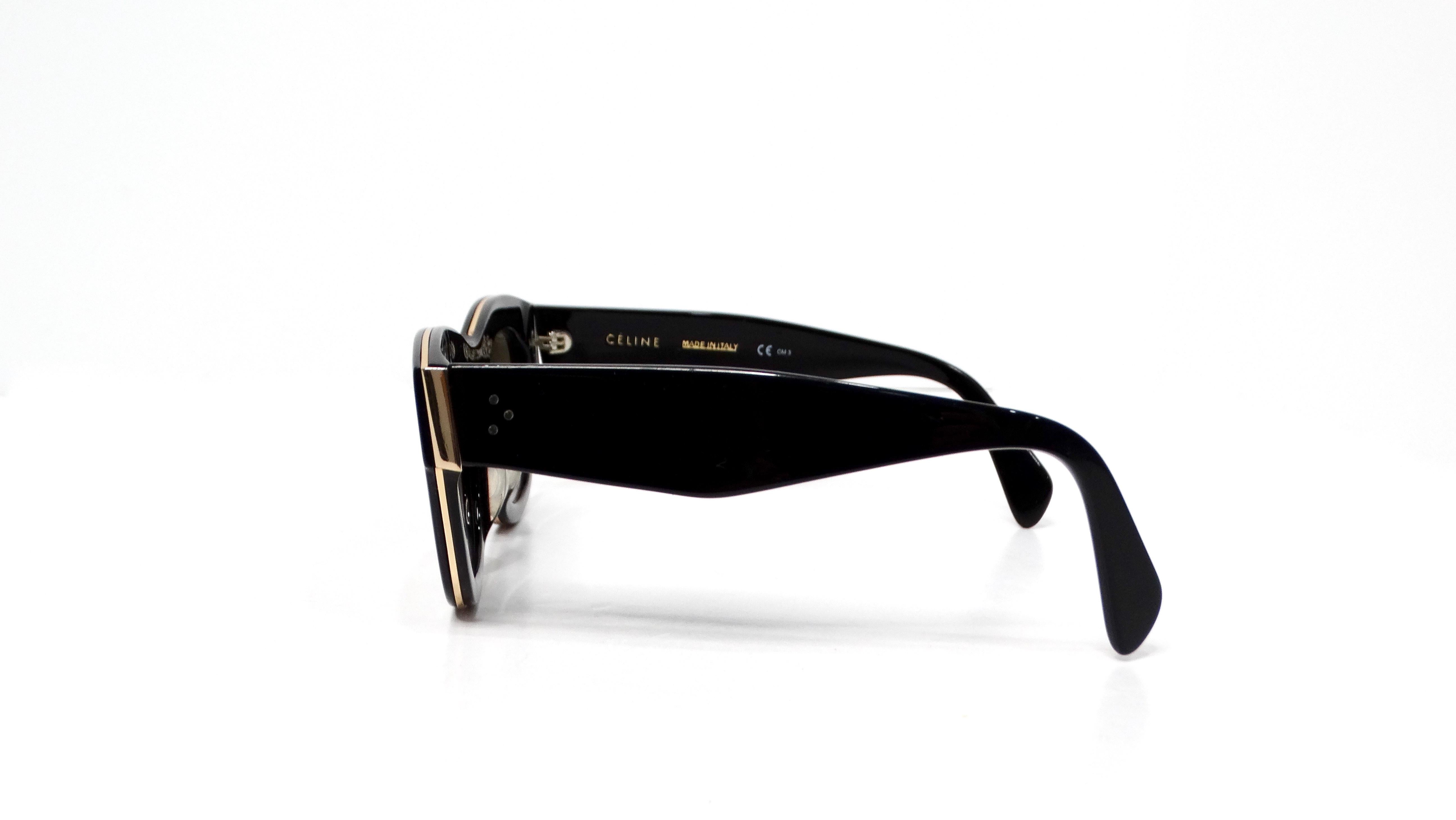 Celine Black & Gold-Tone Wayfarer CL40195 Gradient Tinted Lens Sunglasses In Good Condition In Scottsdale, AZ