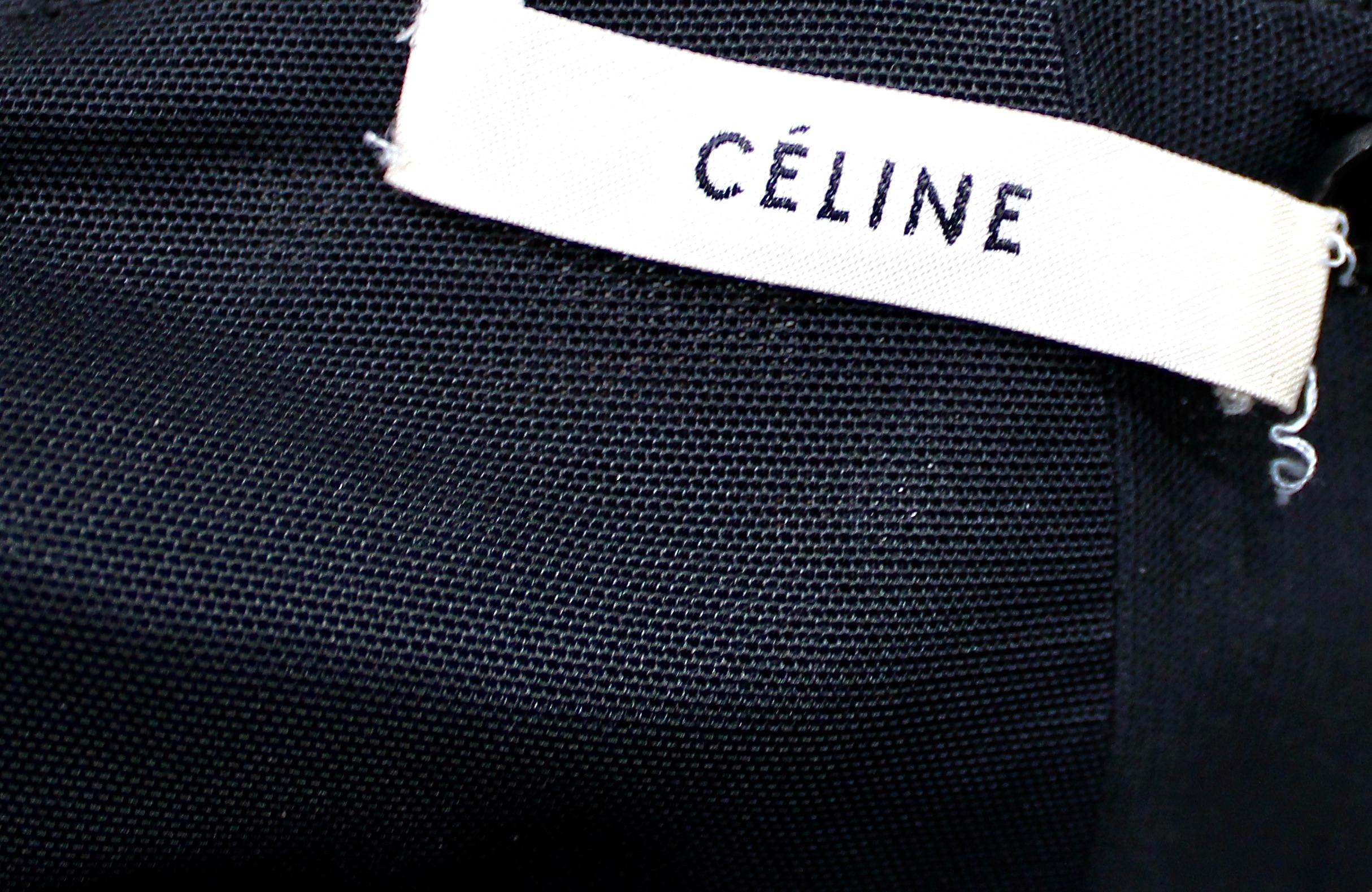 Jupe longue à plis superposés noire de Celine circa 2014 en vente 2