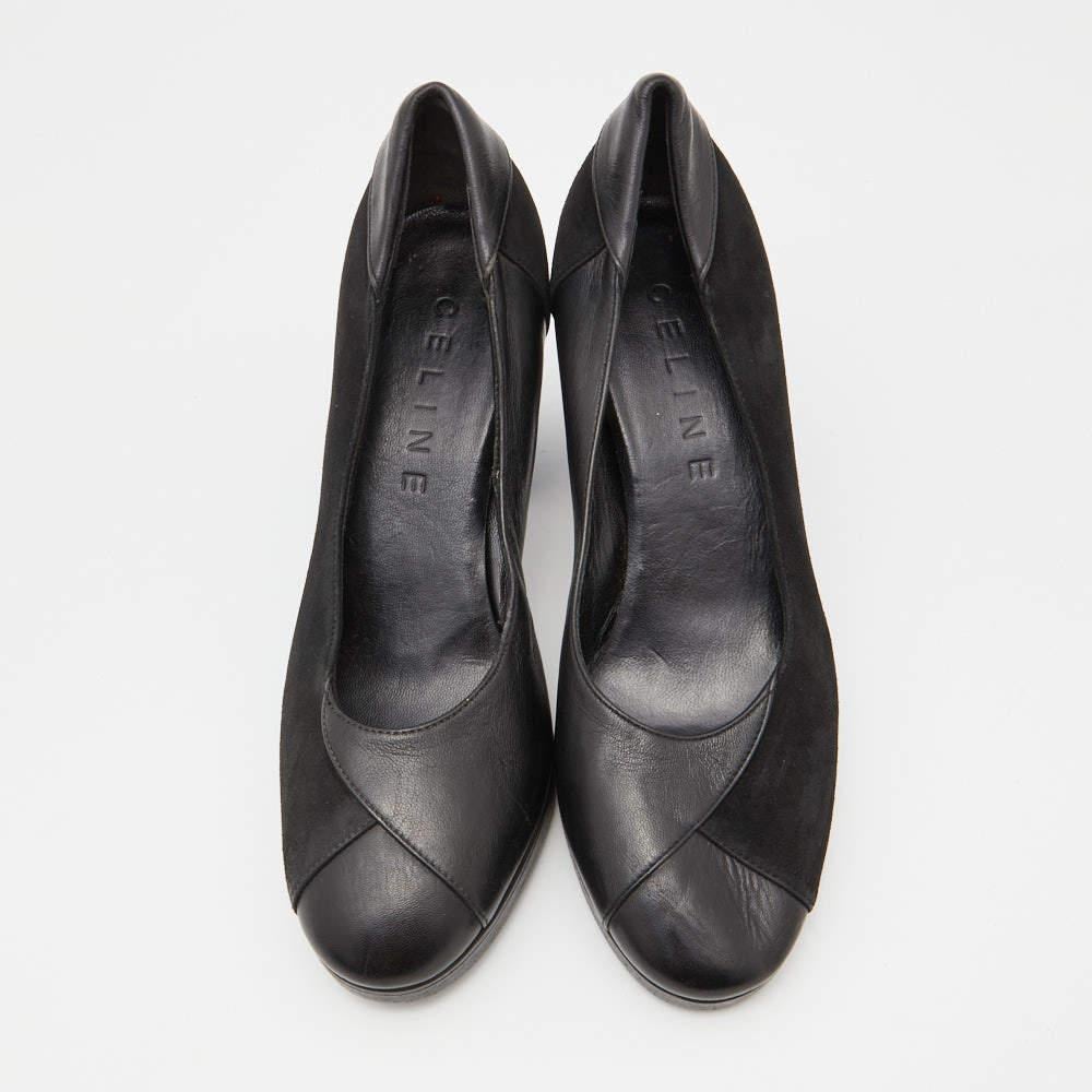 Noir Escarpins à talon bloc en cuir et daim noir de Celine Taille 35.5 en vente