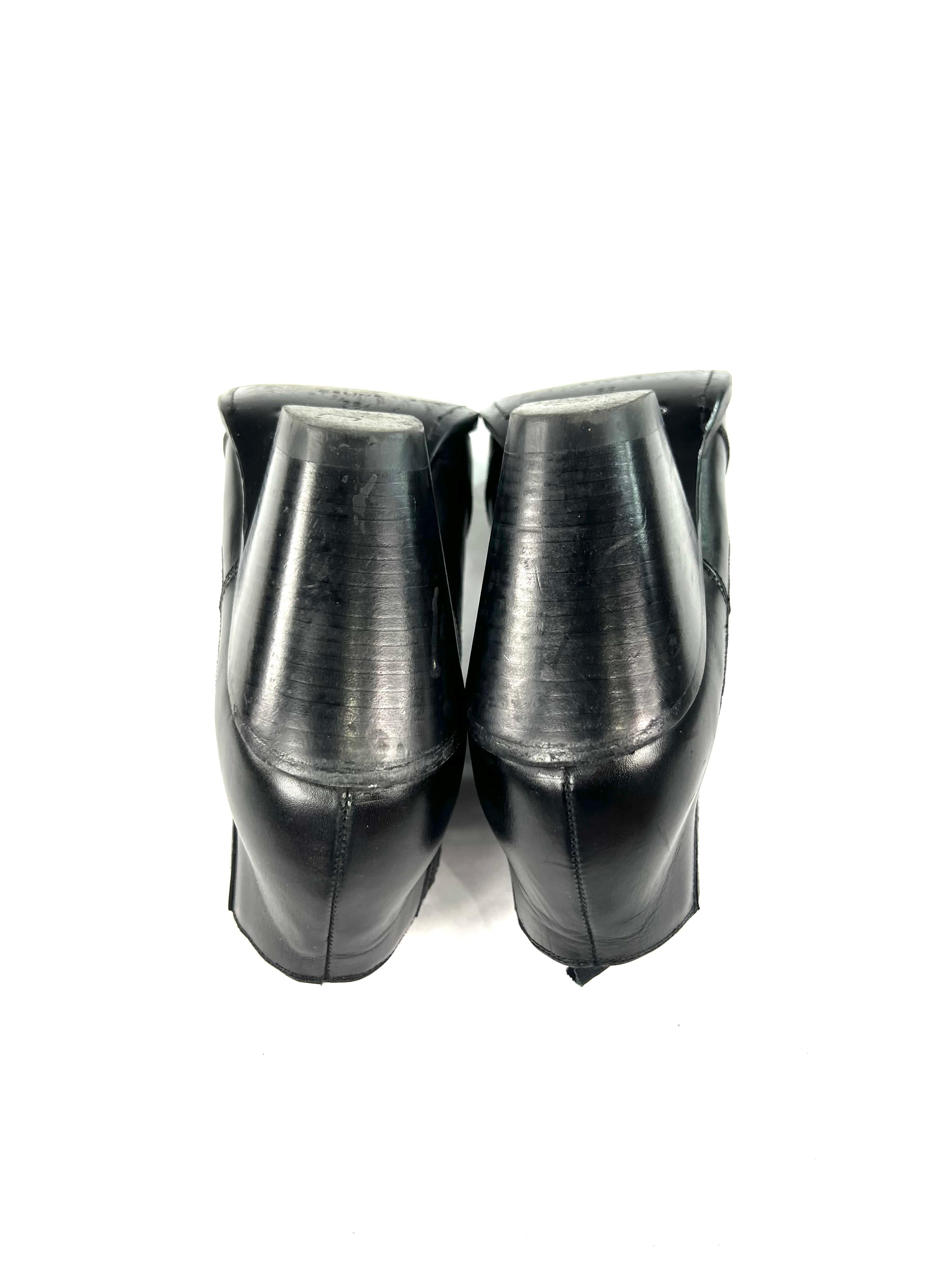 Celine Black Leather Bootie, Size 38 For Sale 1
