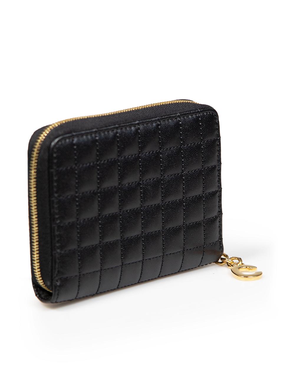 CONDITION is Very good. Hardly any visible wear to the wallet is evident on this used Céline designer resale item.
 
 
 
 Details
 
 
 Black
 
 Leather
 
 Wallet
 
 Zp around
 
 Quilted
 
 Gold tone hardware
 
 'C' Logo zip charm
 
 2x Main