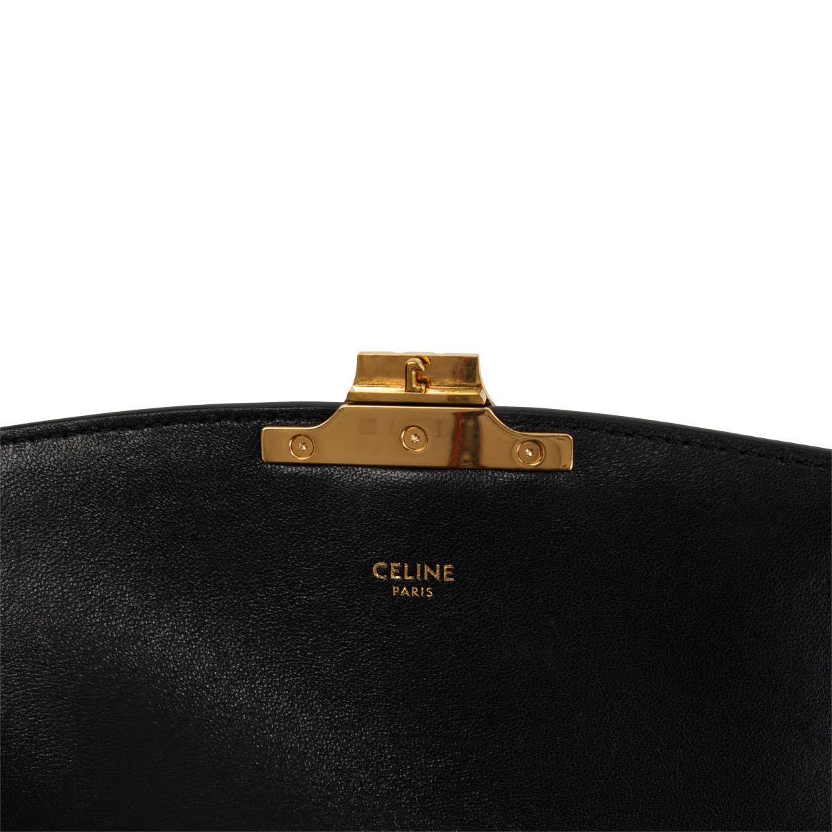 CELINE black leather & canvas TEEN TRIOMPHE Shoulder Bag In Excellent Condition In Zürich, CH