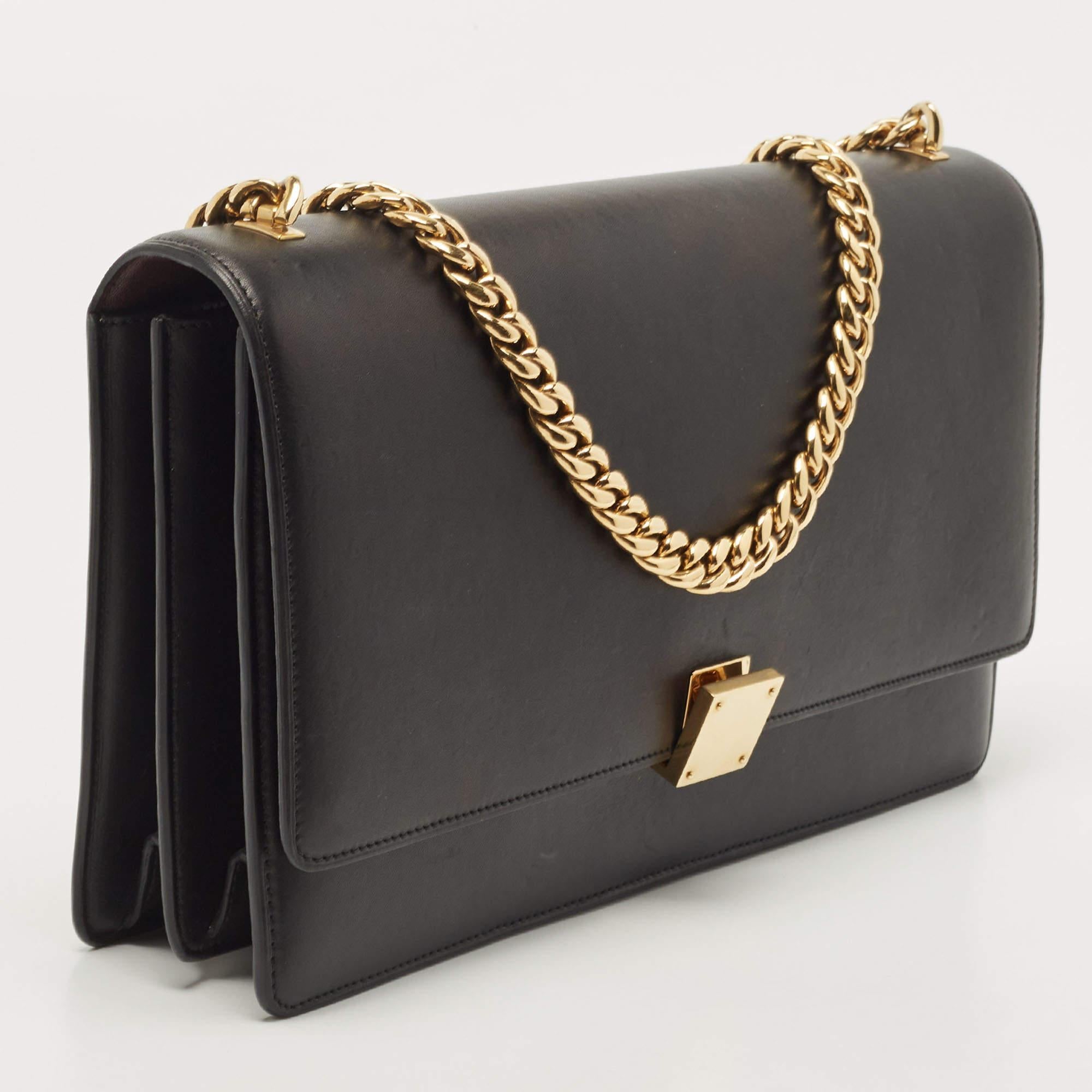 Women's Celine Black Leather Medium Case Chain Flap Shoulder Bag