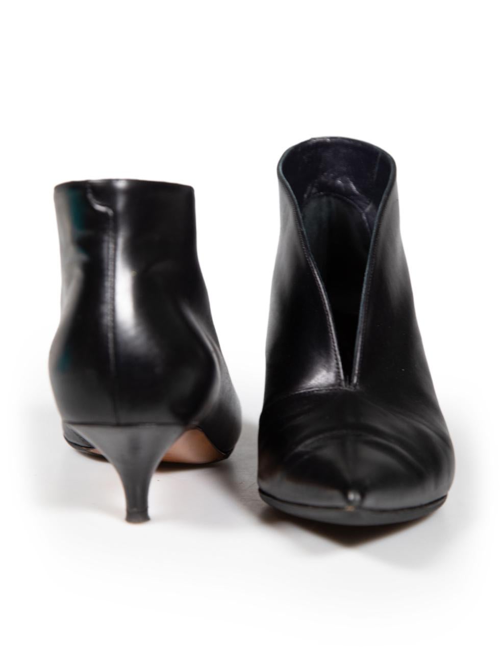 Céline Black Leather Pointed Toe Heels Size IT 36 In Good Condition For Sale In London, GB