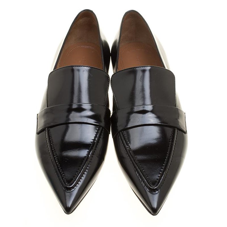 Celine Black Leather Pointed Toe Loafers Size 36 For Sale at 1stDibs