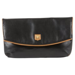 Pochette Triomphe in pelle nera Celine