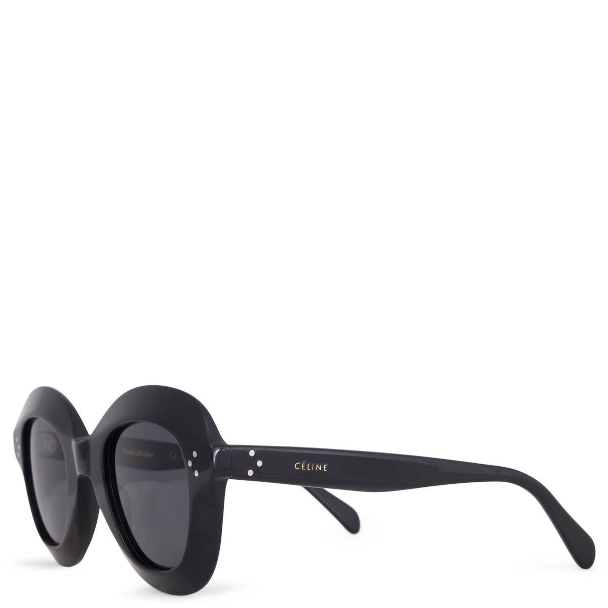 100% authentic Céline Lola sunglasses in black acetate with grey lenses. Have been worn and are in excellent condition. Come with soft case. 

Measurements
Model	CL 41445/S
Width	14cm (5.5in)
Height	6cm (2.3in)

All our listings include only the