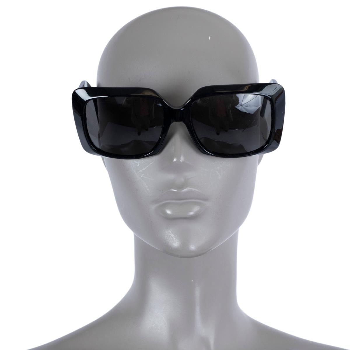 CELINE black OVERSIZED SQUARE Sunglasses CL400961 For Sale 1