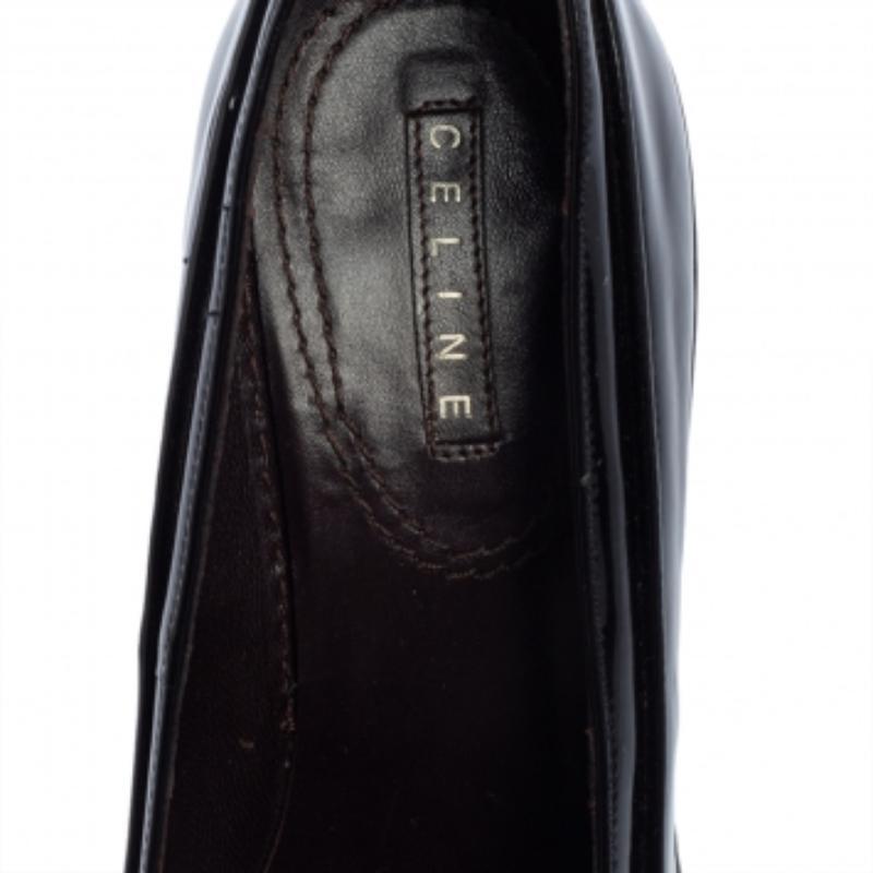 Women's Celine Black Patent Leather Embellished Pumps Size 39 For Sale