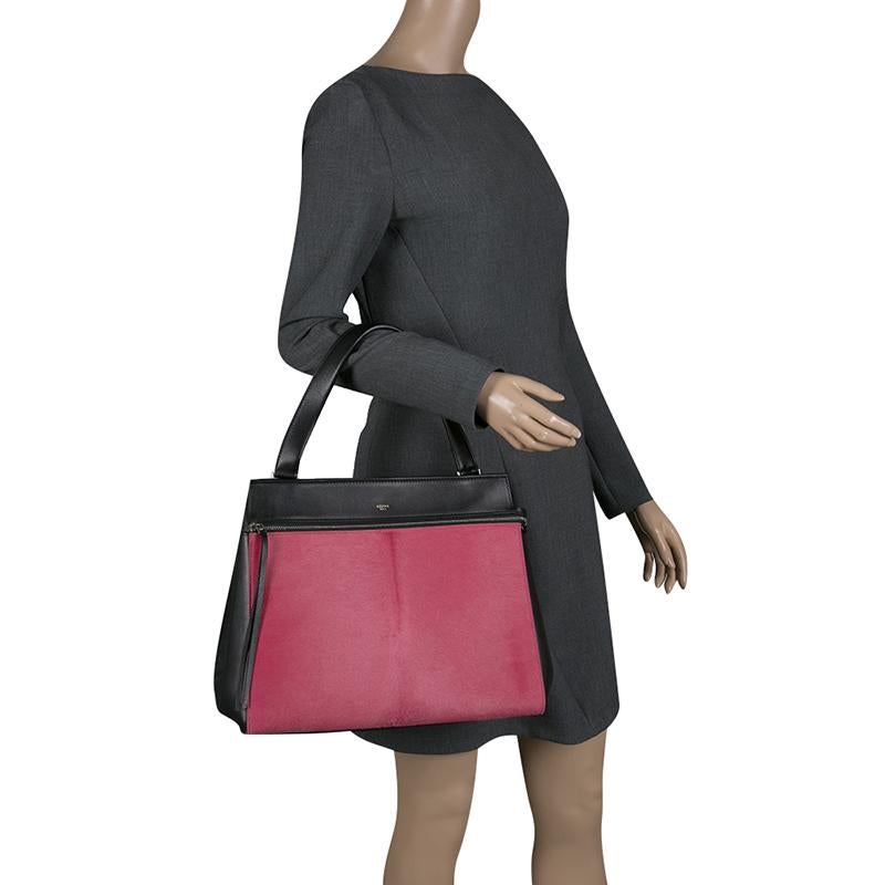 Celine Black/Pink Leather and Calf Hair Medium Edge Bag im Zustand „Neu“ in Dubai, Al Qouz 2
