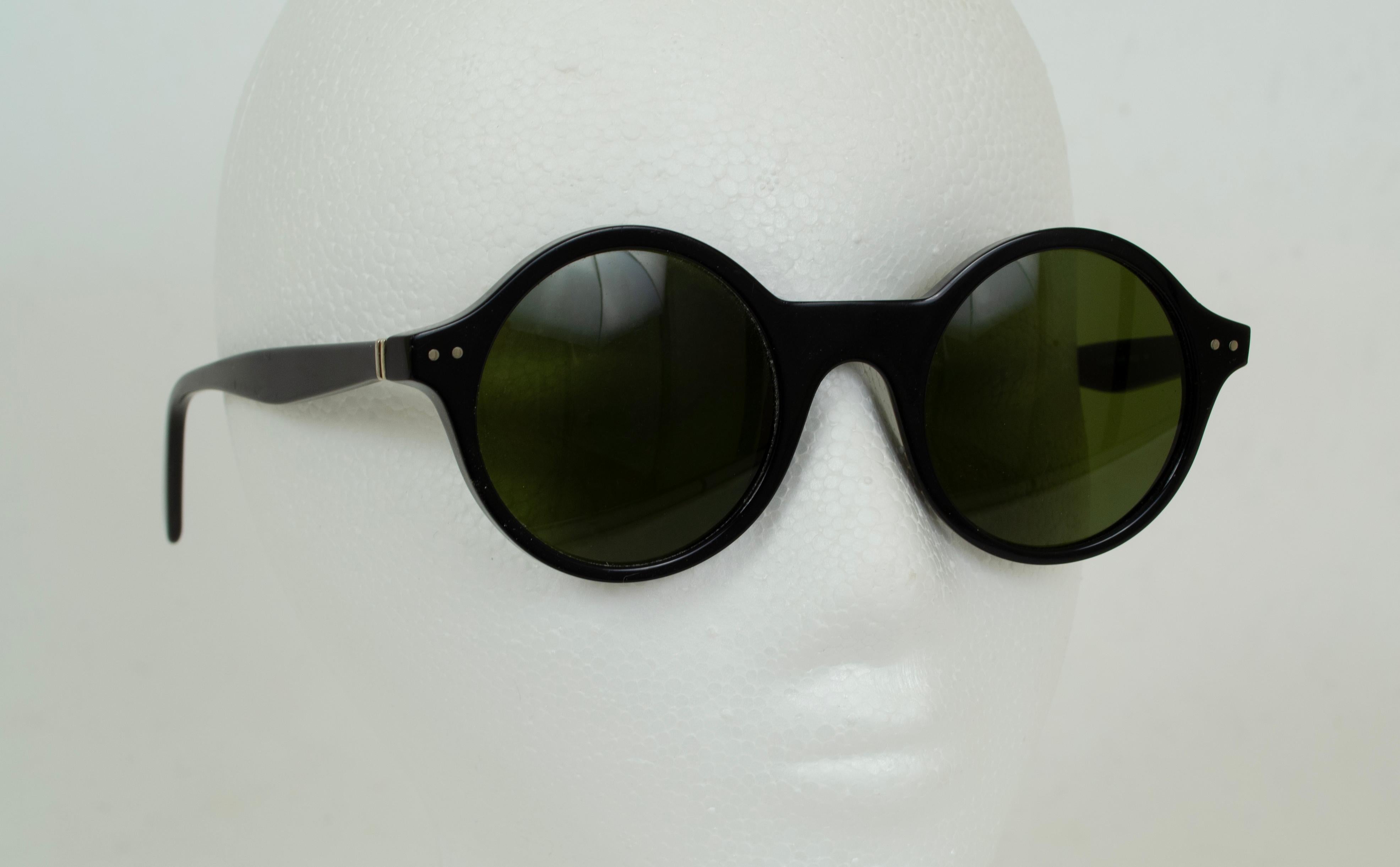 Lunettes de soleil Céline en acétate rond noir Style CL41434 - 2010, 48-22-150 Bon état - En vente à Tucson, AZ
