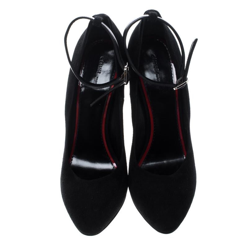 Cèline Black Suede Color Block Wedge Ankle Strap Pumps Size 38 In Good Condition In Dubai, Al Qouz 2