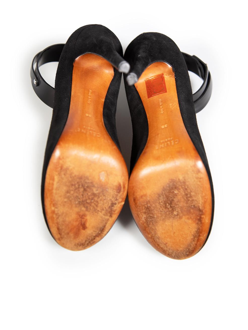 Céline - Escarpins en daim noir à bout arrondi et à bride de cheville - Taille FR 39 Bon état - En vente à London, GB