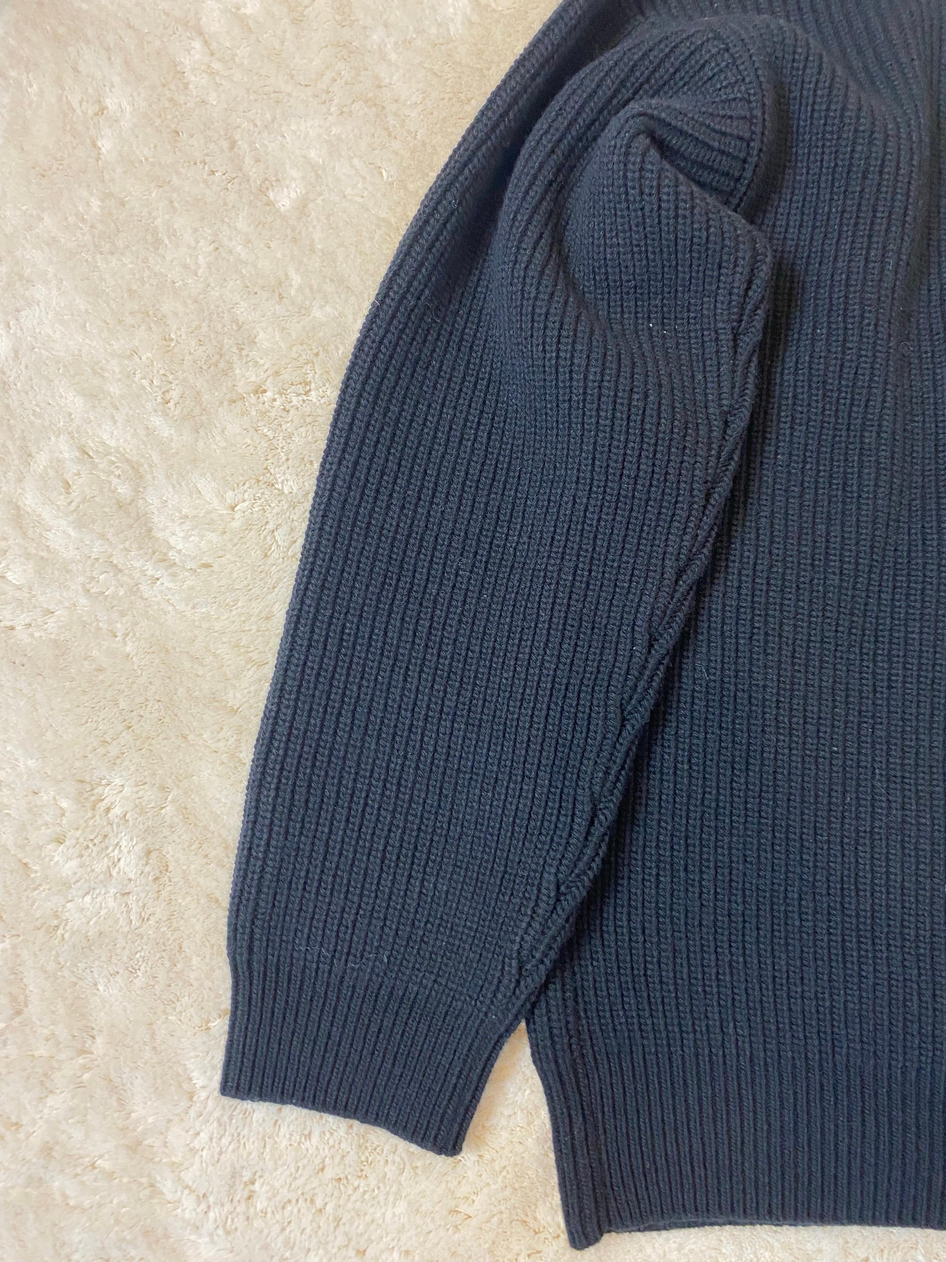 Céline black sweater with jewelry logo. For Sale 3