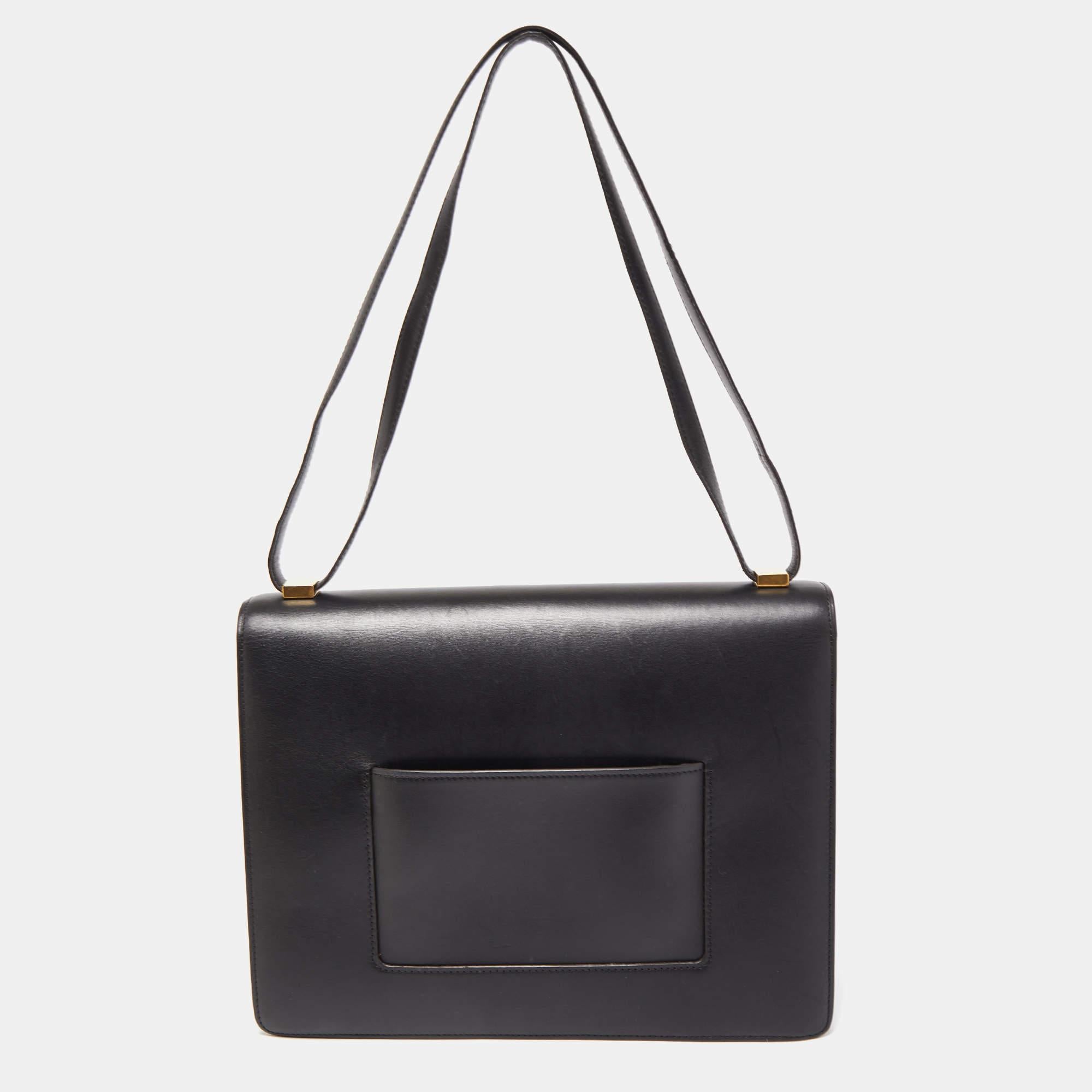 Celine Black/Tan Leather Large Case Flap Chain Bag In Good Condition In Dubai, Al Qouz 2