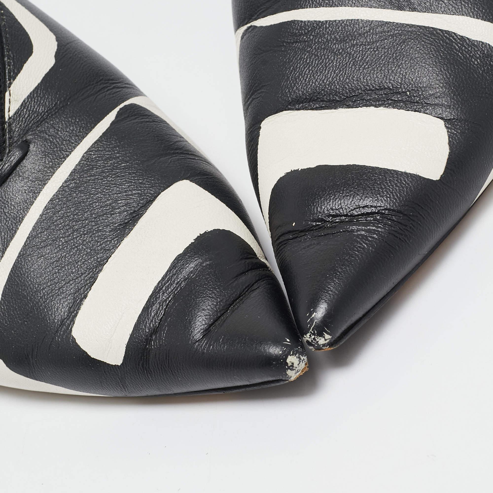 Women's Celine Black/White Leather Pointed Toe Slingback Pumps Size 37.5 For Sale