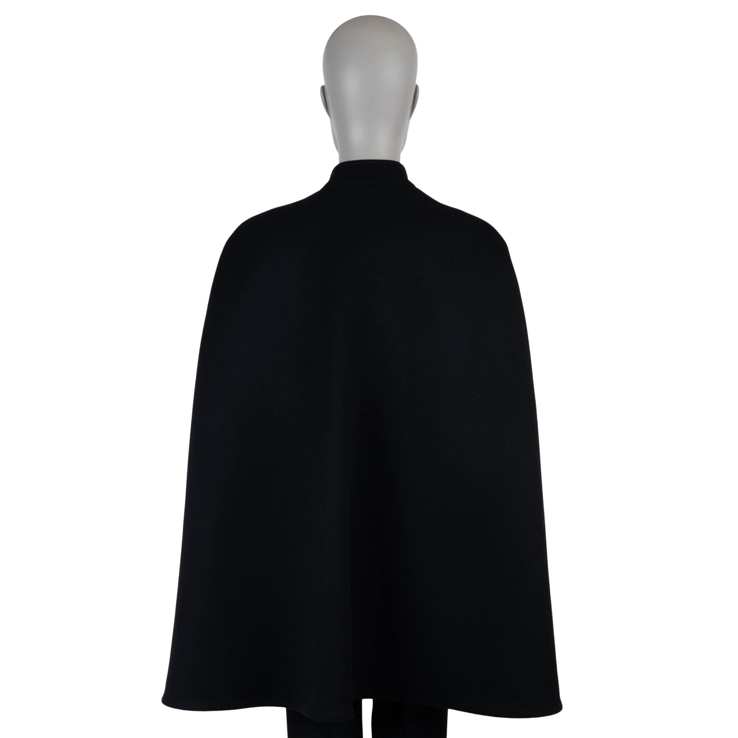 Nero CELINE giacca nera in lana e cachemire 2023 OFFICE CAPE L. in vendita