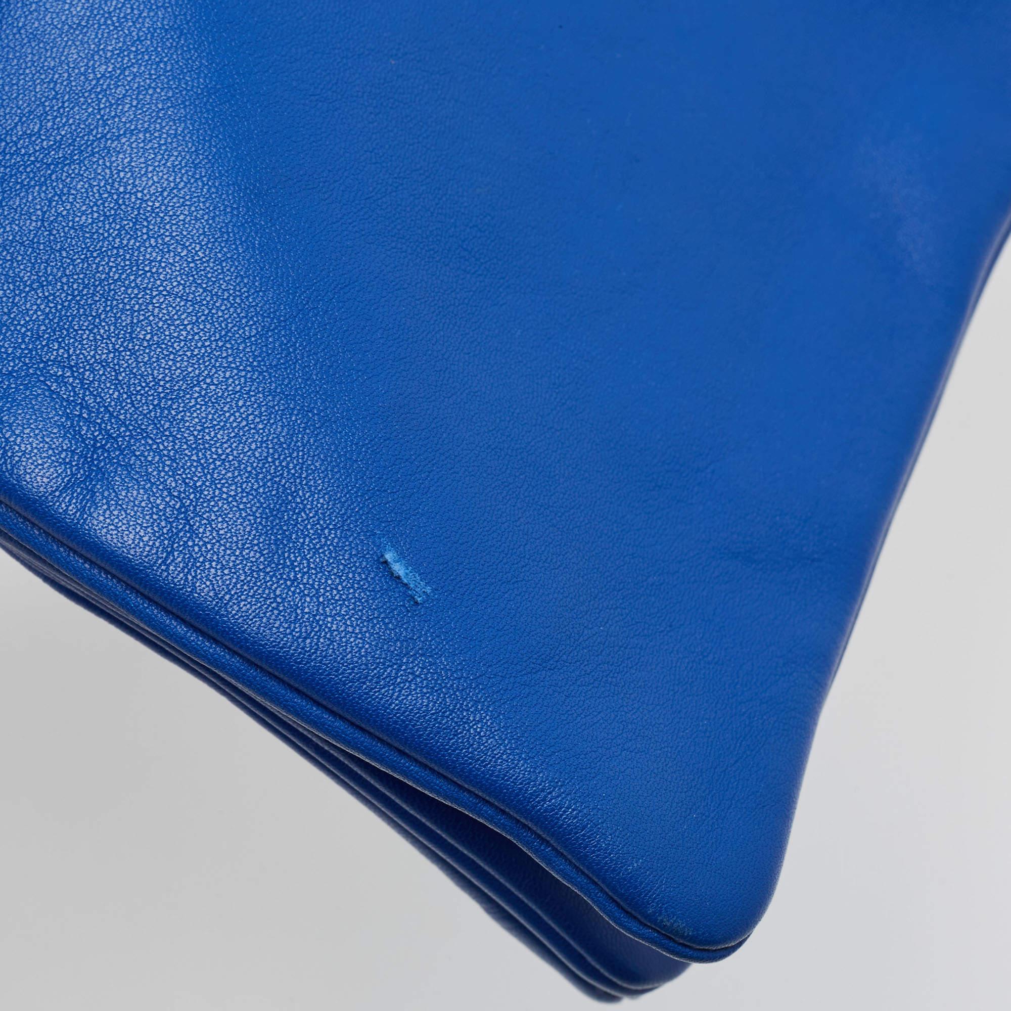 Celine Blue Leather Large Trio Zip Crossbody Bag For Sale 7
