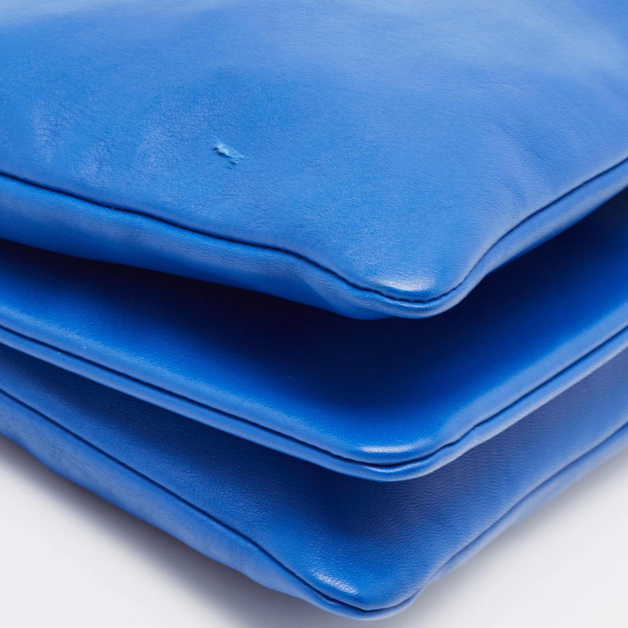 Celine Blue Leather Large Trio Zip Crossbody Bag For Sale 10