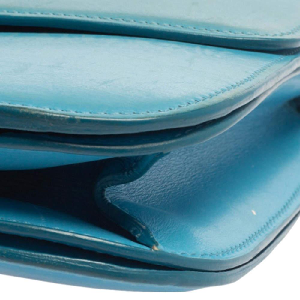 Celine Blue Leather Medium Classic Box Shoulder Bag For Sale 2