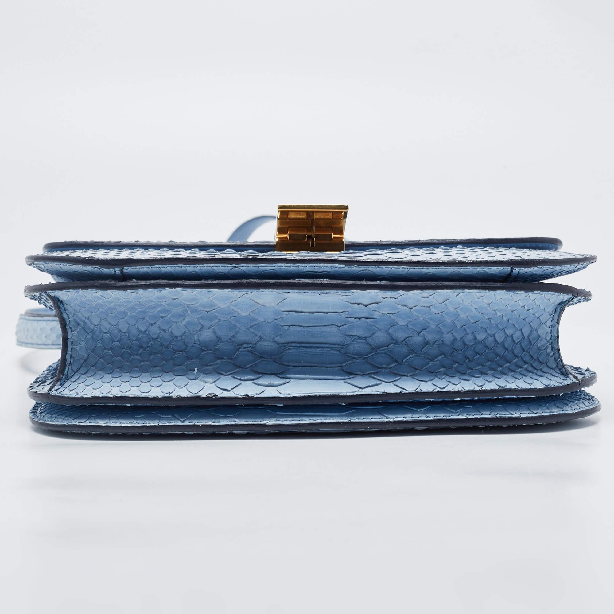 Women's Celine Blue Python Medium Classic Box Bag For Sale
