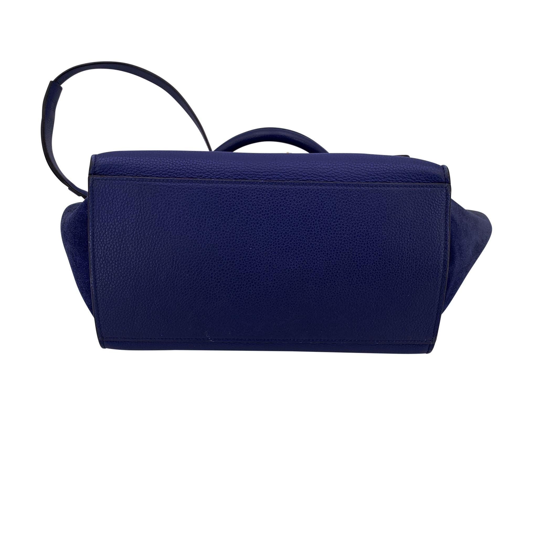Petit sac fourre-tout trapèze en cuir et daim bleu de Celine avec bandoulière Pour femmes en vente