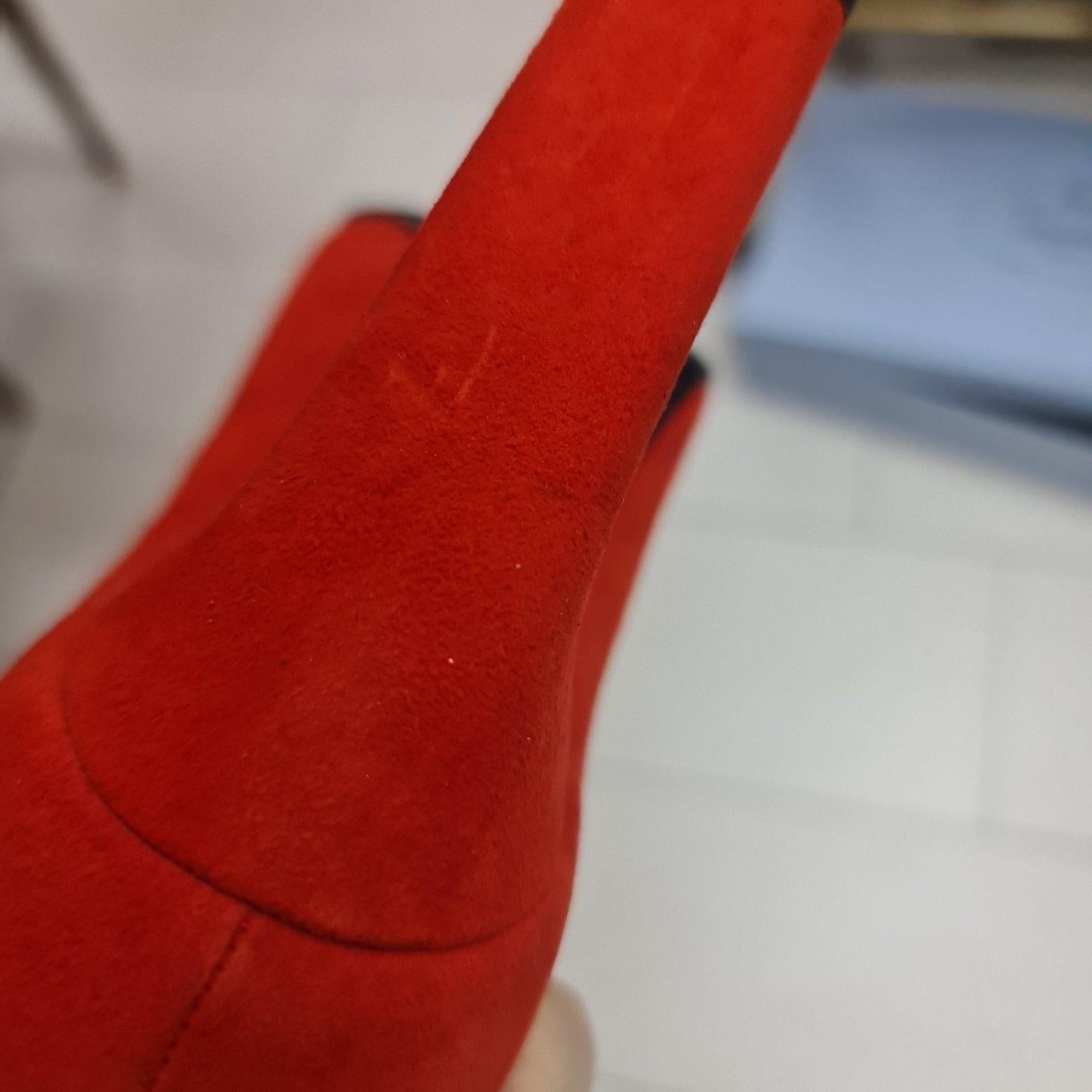 Celine Rouge vif talons d'escarpins en daim Sz.38 Pour femmes en vente