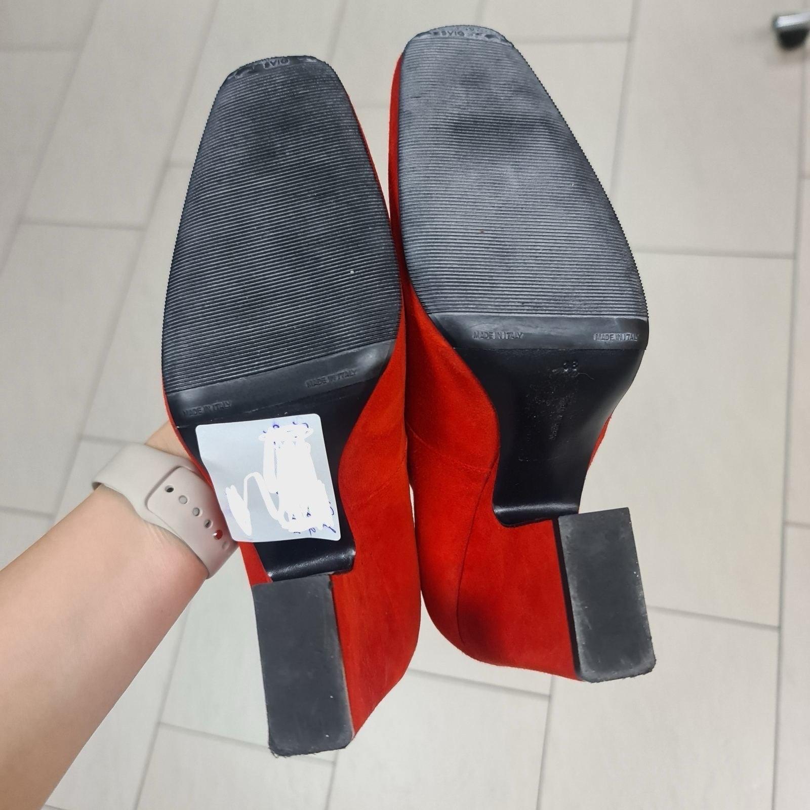 Celine Rouge vif talons d'escarpins en daim Sz.38 en vente 3
