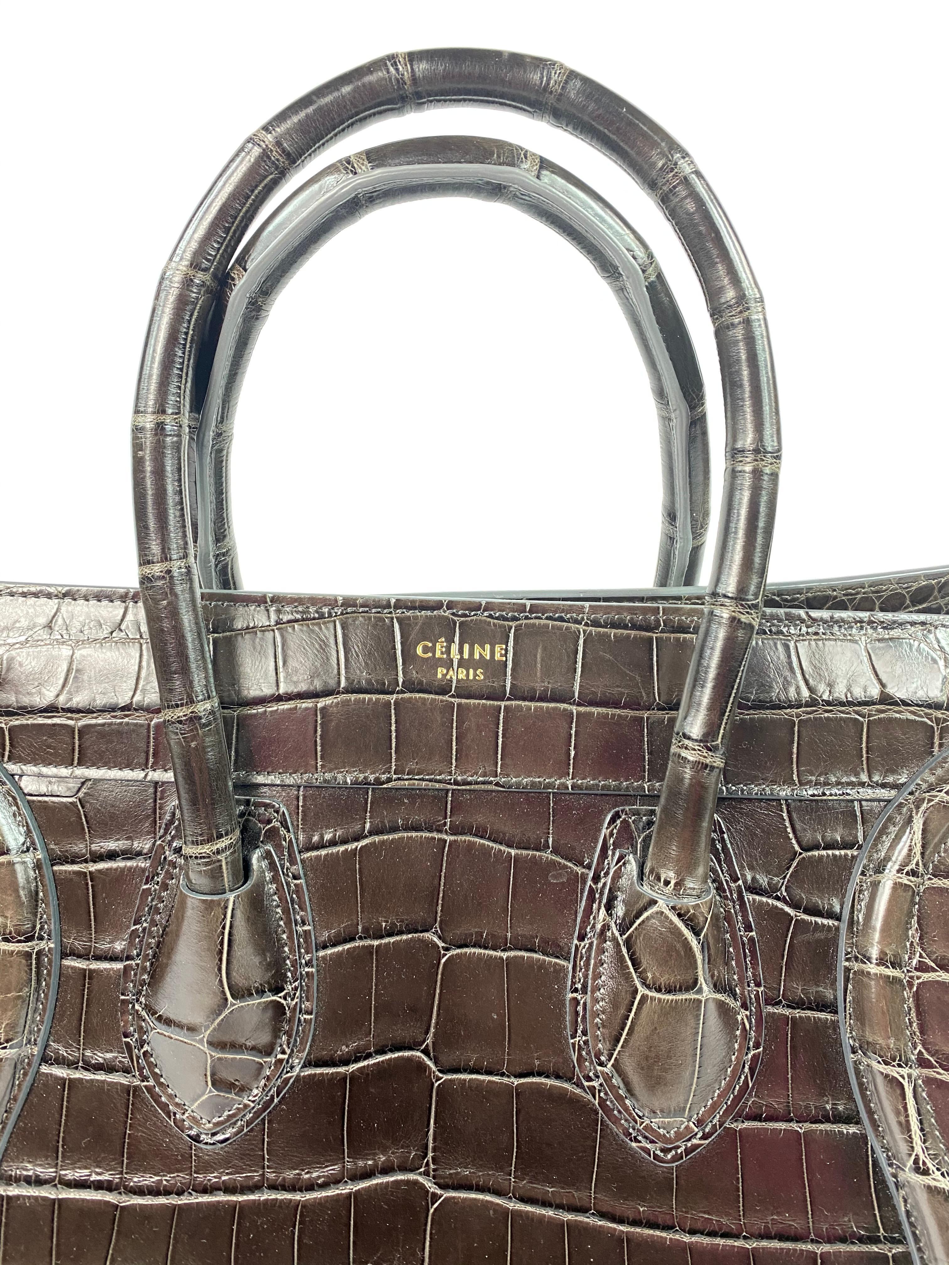 CELINE Brown Crocodile Medium Phantom Luggage Tote Bag

Product details:
Brown Crocodile leather
Handle drop measure 8”
Made in Italy
Est. Retail $38,000
