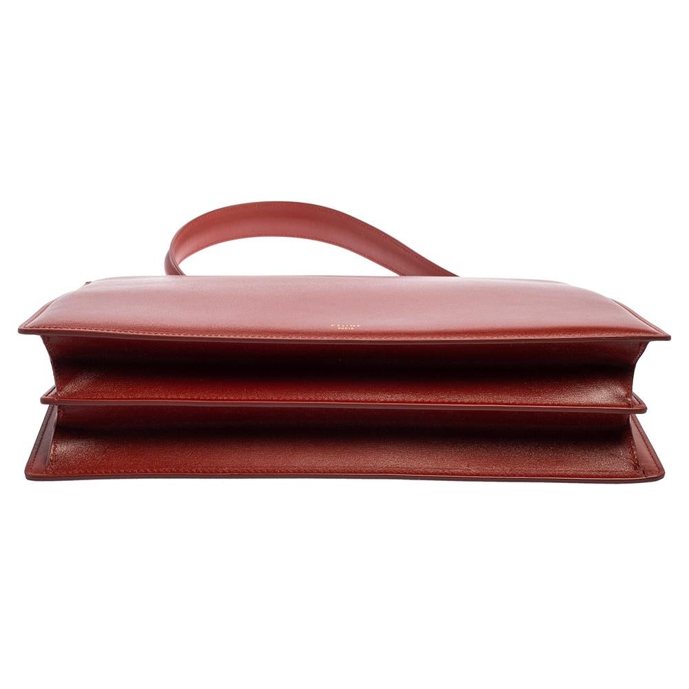 Celine Brown Leather Medium Clasp Top Handle Bag In Excellent Condition In Dubai, Al Qouz 2