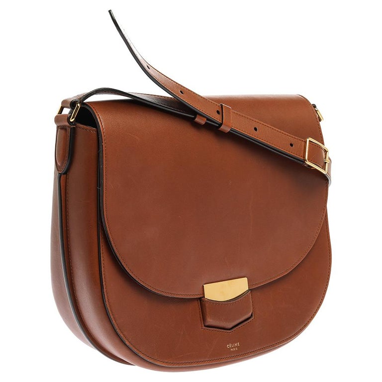 Celine Brown Leather Medium Trotteur Shoulder Bag at 1stDibs