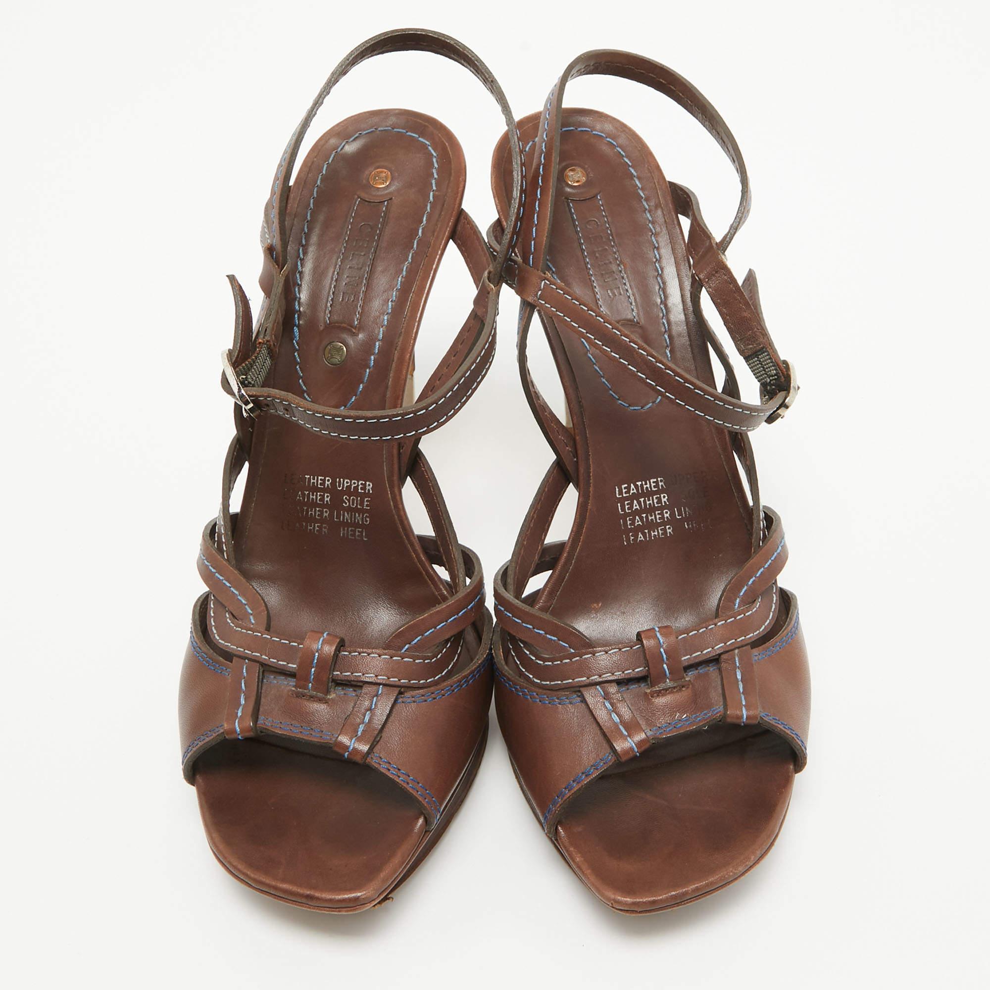 Celine Brown Leather Platform Ankle Strap Sandals Size 40.5 In Good Condition For Sale In Dubai, Al Qouz 2