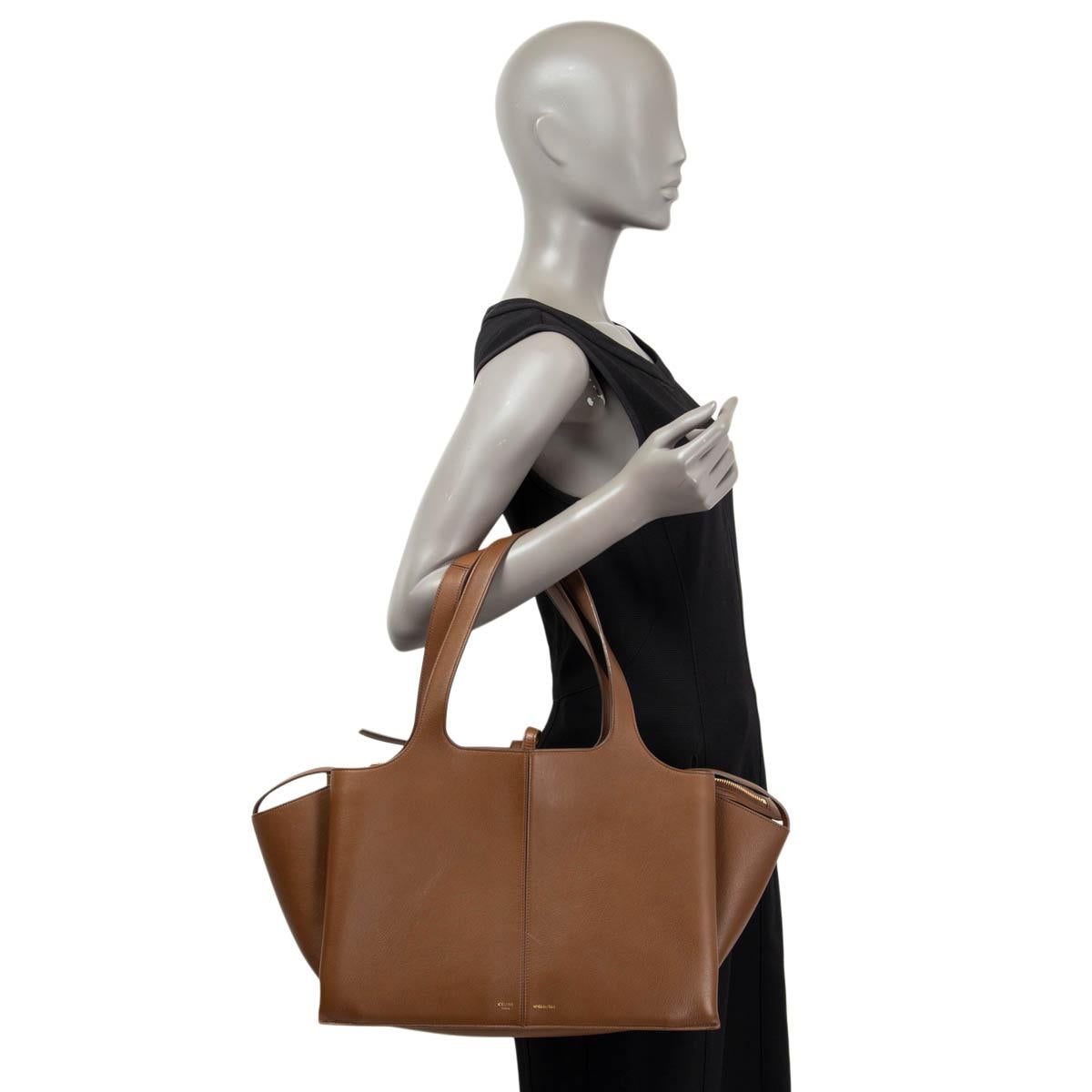 CELINE brown leather TRI-FOLD MEDIUM Shoulder Bag 2