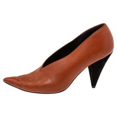 Celine Brown Leather V Neck Pointed Toe Pumps Size 37