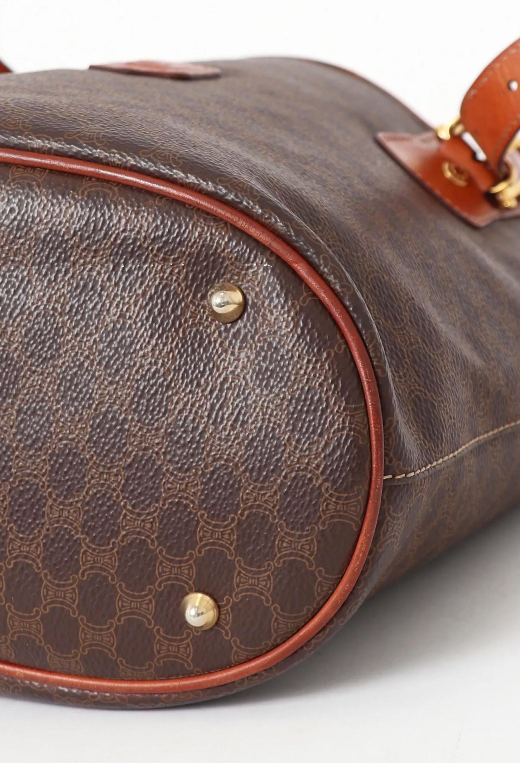 Borsa Tote Celine Marrone Macadam Triomphe Monogram in vendita 2
