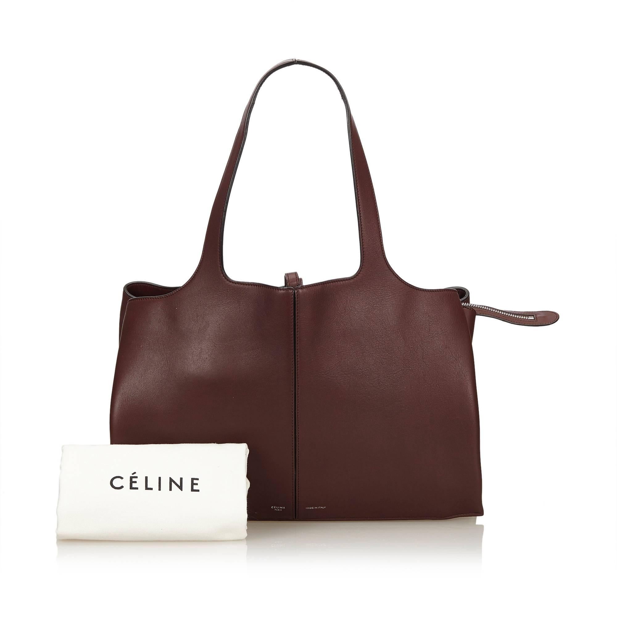 Celine Brown Medium Calf Leather Trifold Shoulder Bag For Sale 5