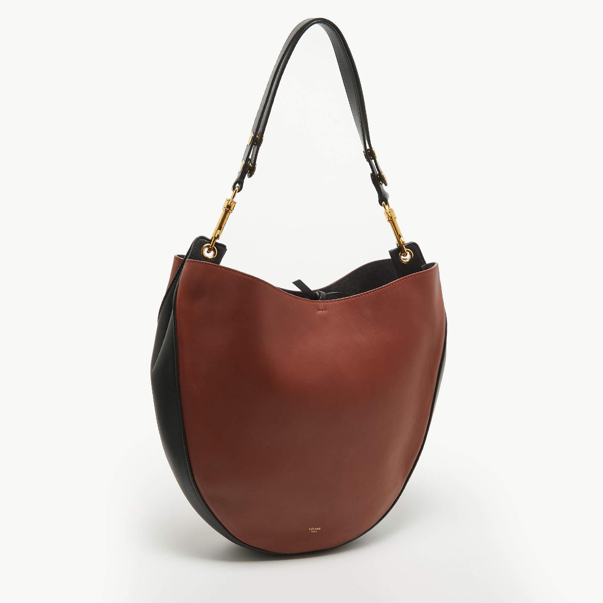 Women's Celine Brown/Navy Blue Leather Hobo For Sale