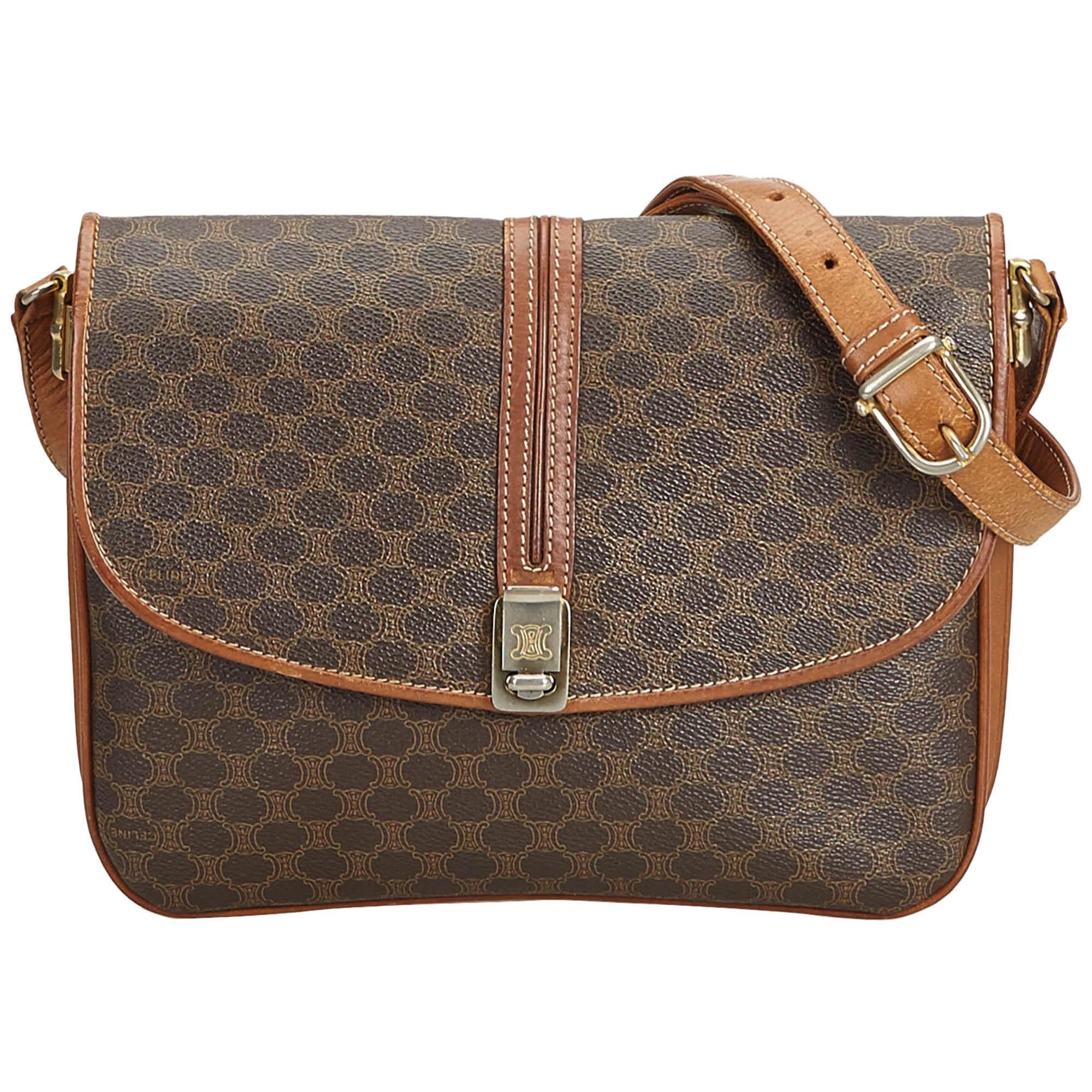 Vintage Celine Crossbody Bags and Messenger Bags 32 For Sale at 1stdibs