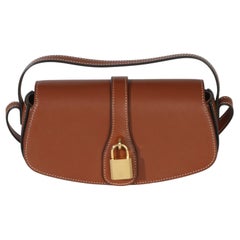 Celine Braunes glattes Kalbsleder Tabou Clutch auf Riemen