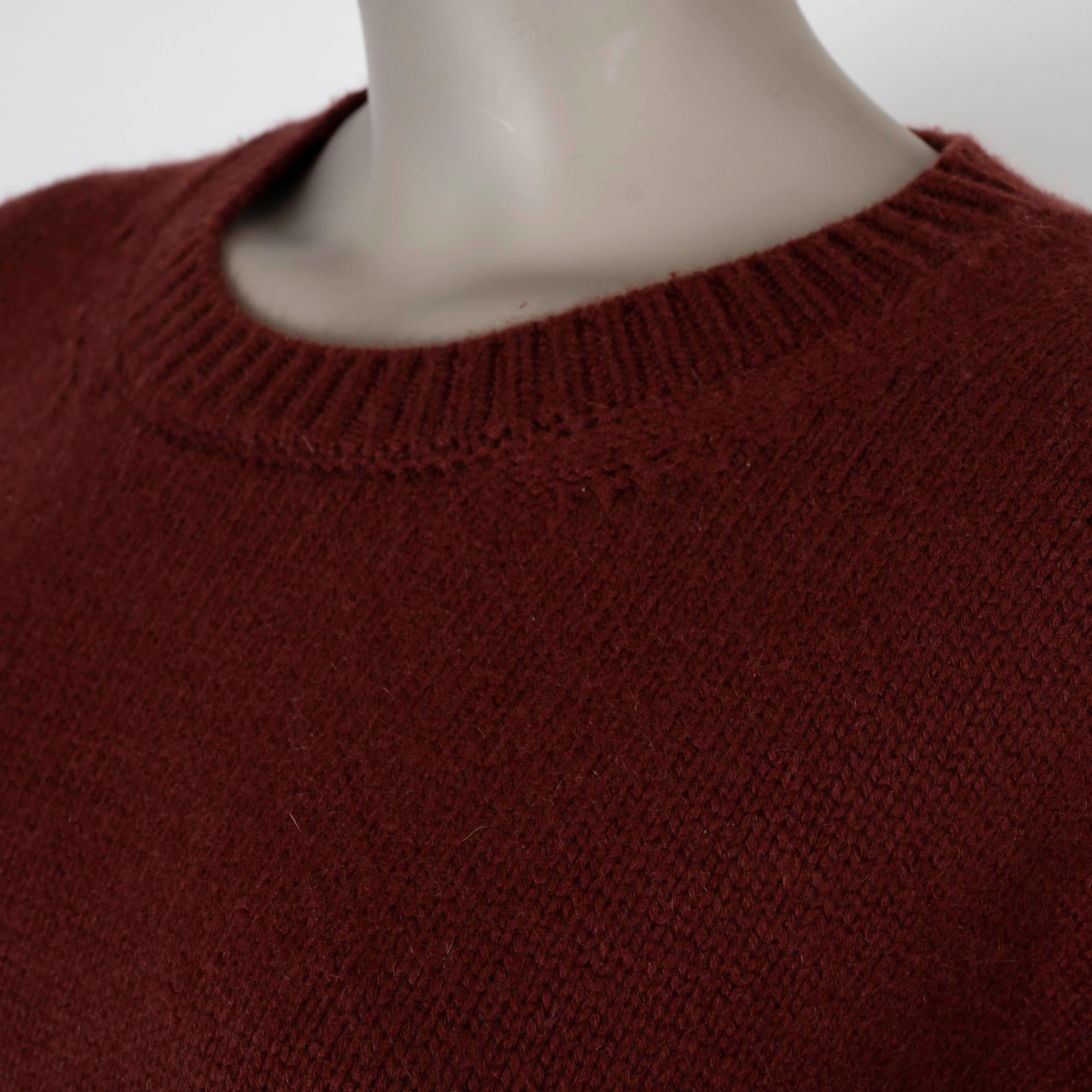 CELINE burgundy cashmere 2018 TECHNO LUX CREWNECK Sweater L For Sale 1