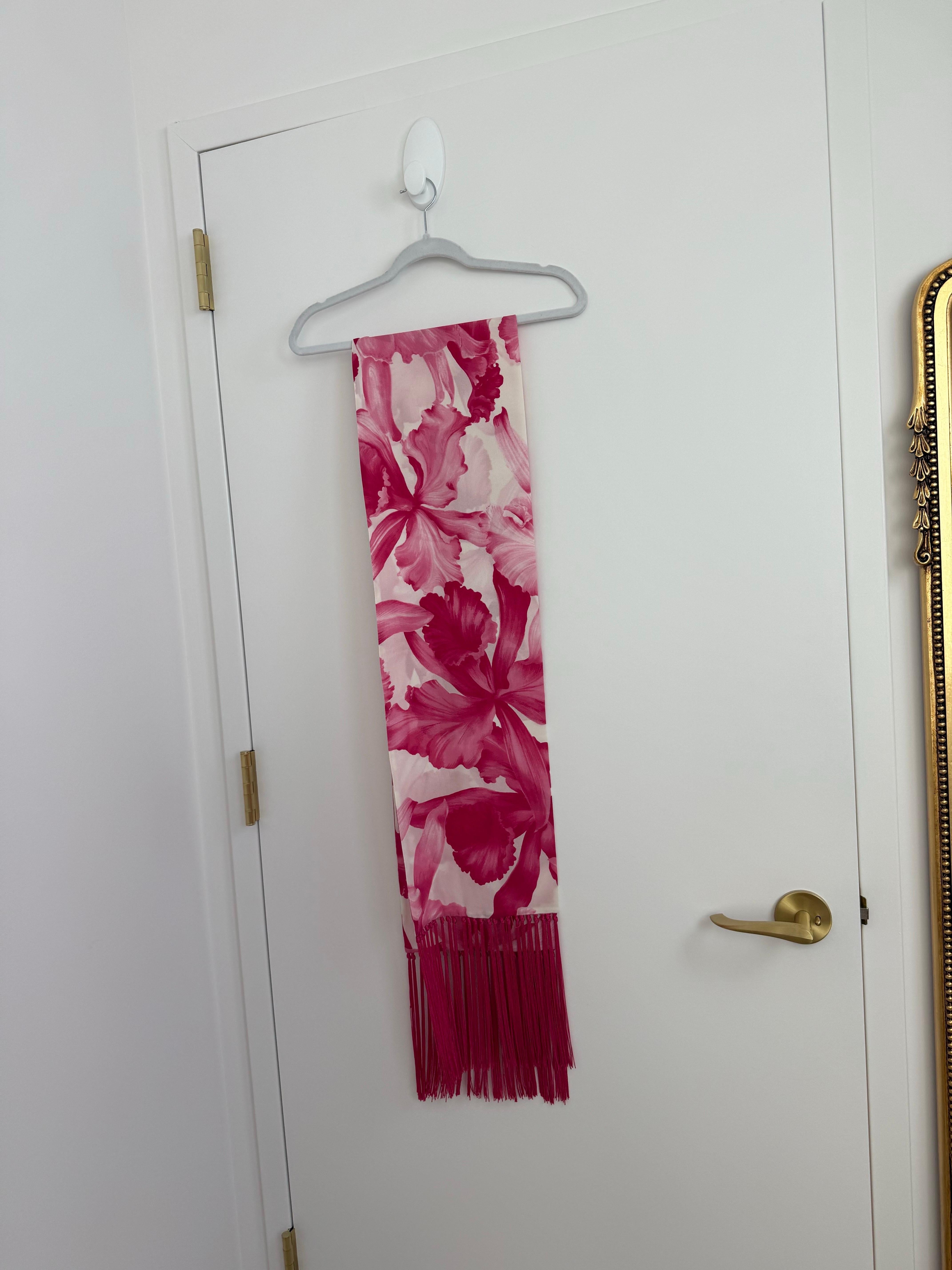 CELINE by MICHAEL KORS 2004 Vintage Runway Floral Skirt Set Pink Fuchsia White For Sale 2