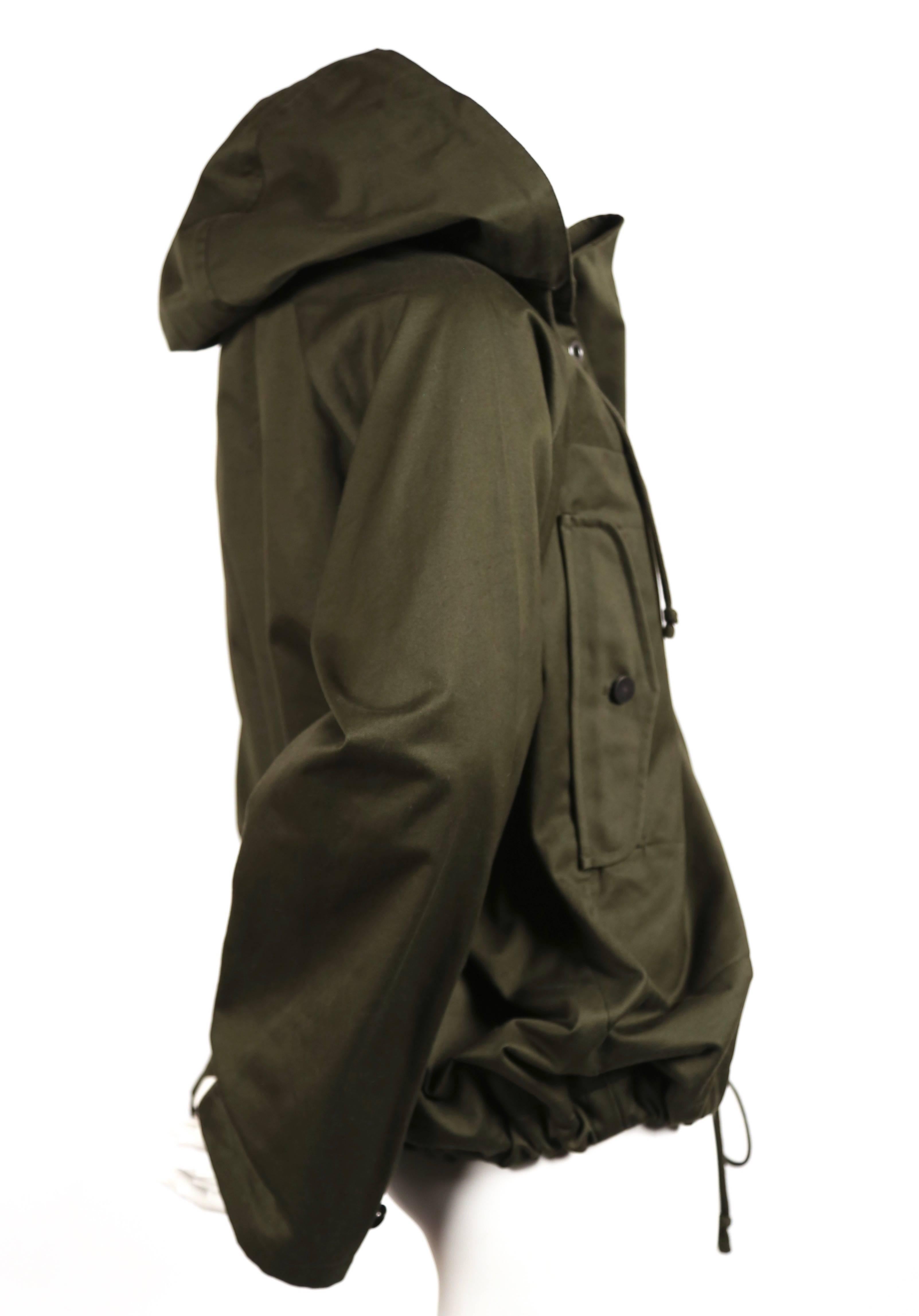 Celine By Phoebe Philo army green anorak jacket in polished cotton In Excellent Condition For Sale In San Fransisco, CA