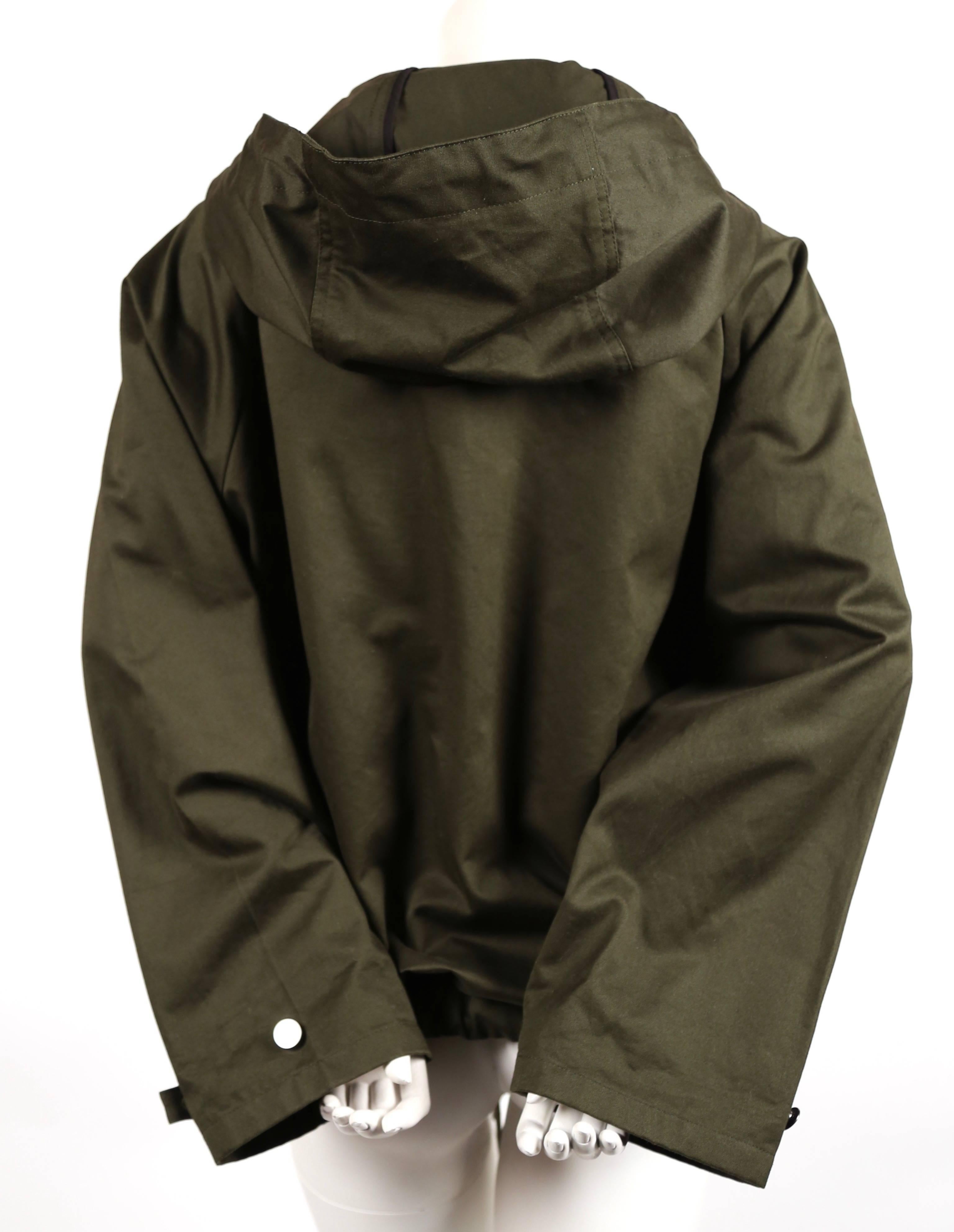 Women's or Men's Celine By Phoebe Philo army green anorak jacket in polished cotton For Sale