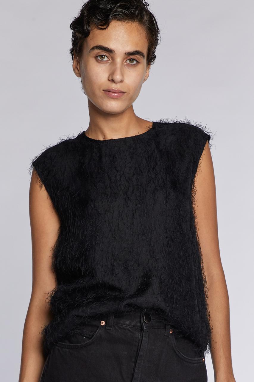 - 2010s collection by Phoebe Philo

- Sold by Mae Vintage 

- 100% silk top fully lined

- Size 36

- Excellent condition 