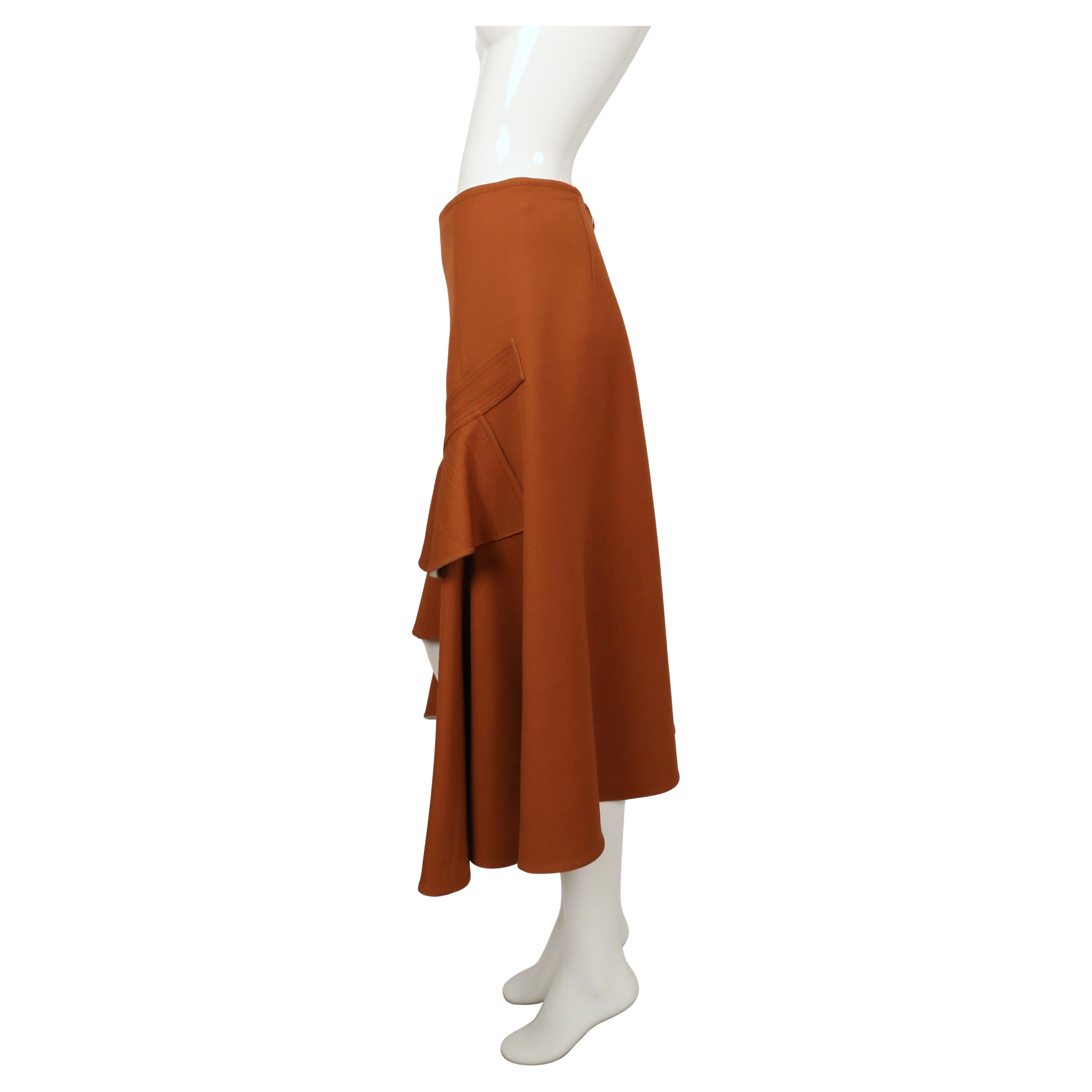 CELINE by PHOEBE PHILO Zimtbrauner Rock mit Rüschen im Angebot 4