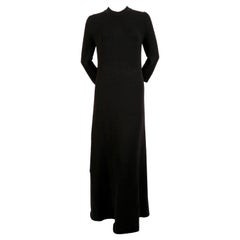 Robe longue noire de la campagne publicitaire de CELINE by PHOEBE PHILO "Joan Didion"