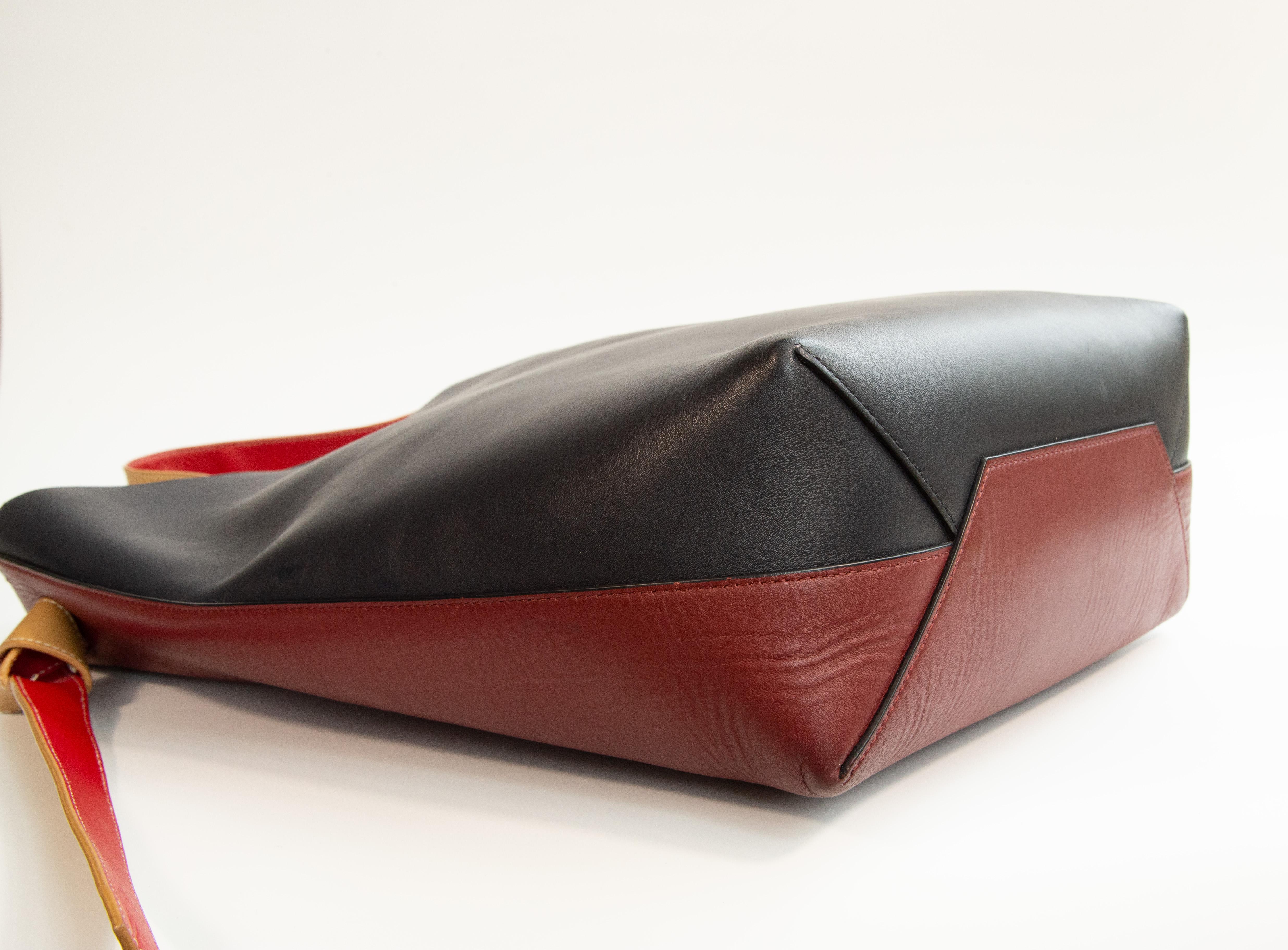 Celine by Phoebe Philo Twisted Cabas Bag Multicolor Leather en vente 7